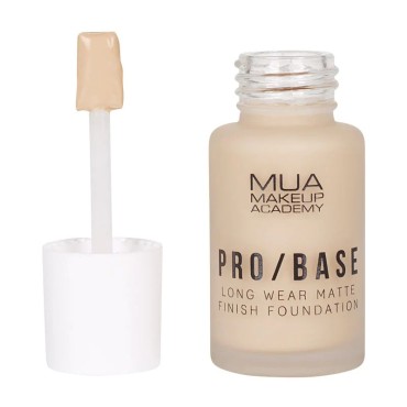 MUA Pro / Base Long Wear Matte Foundation No130 30ml